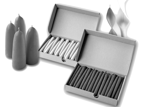 Ein Sortiment von Bienenwachskerzen in verschiedenen Größen