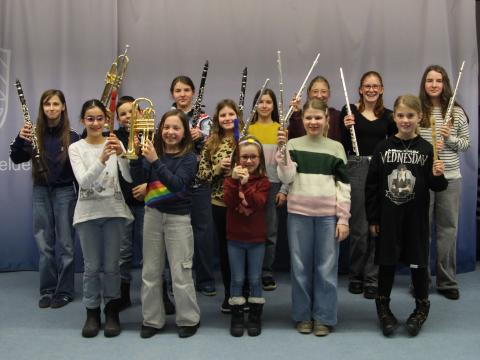 Gruppenfoto von der Kleinen Dienstagsmusik